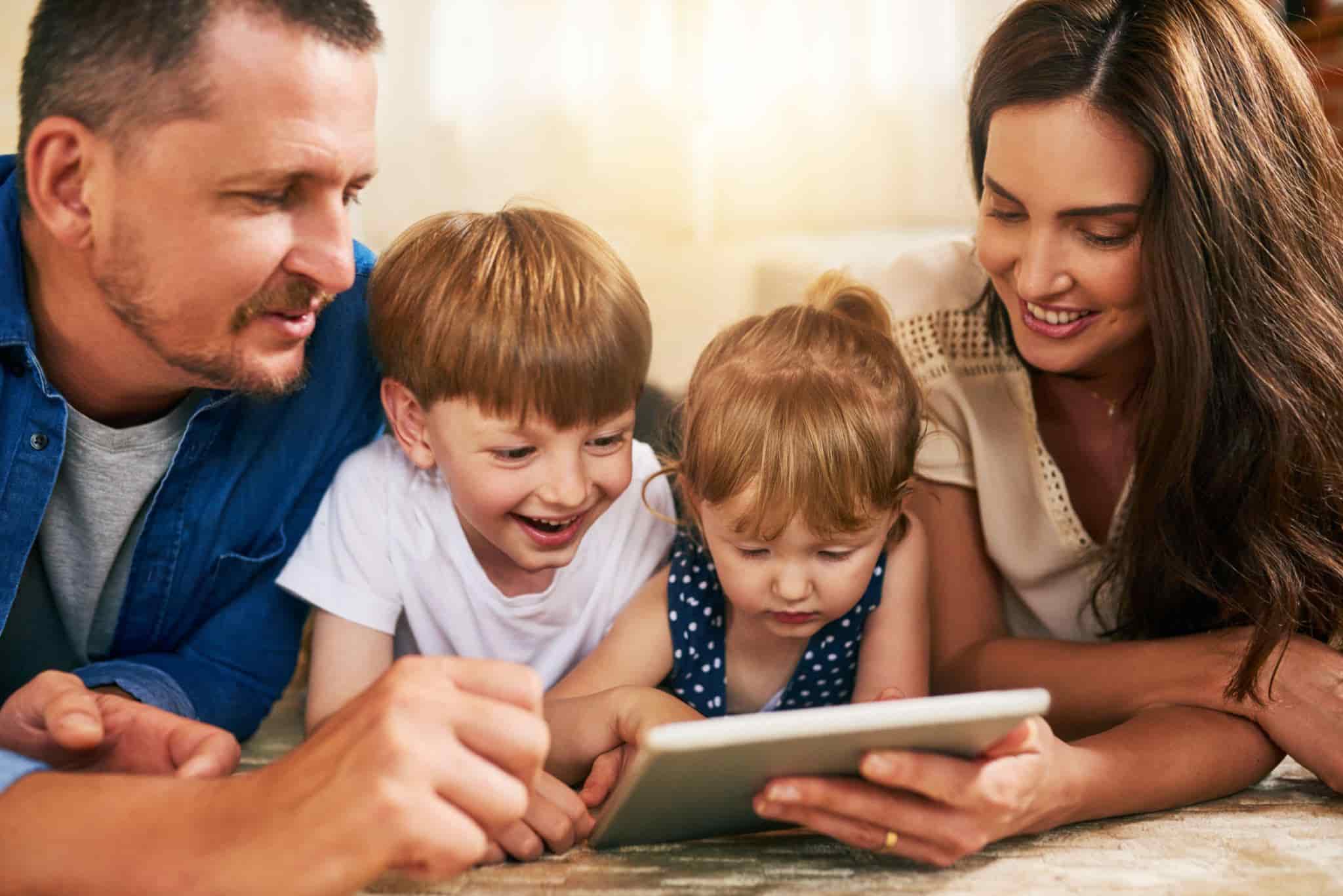 emotionally-intelligent-parenting-in-the-digital-age